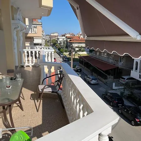 Arhontisa * Paralía