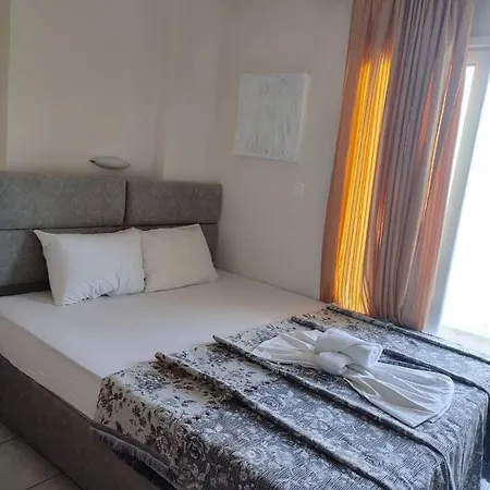 Arhontisa Apartament *