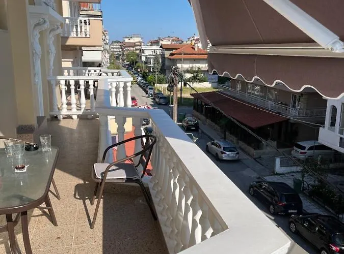 Arhontisa * Paralía